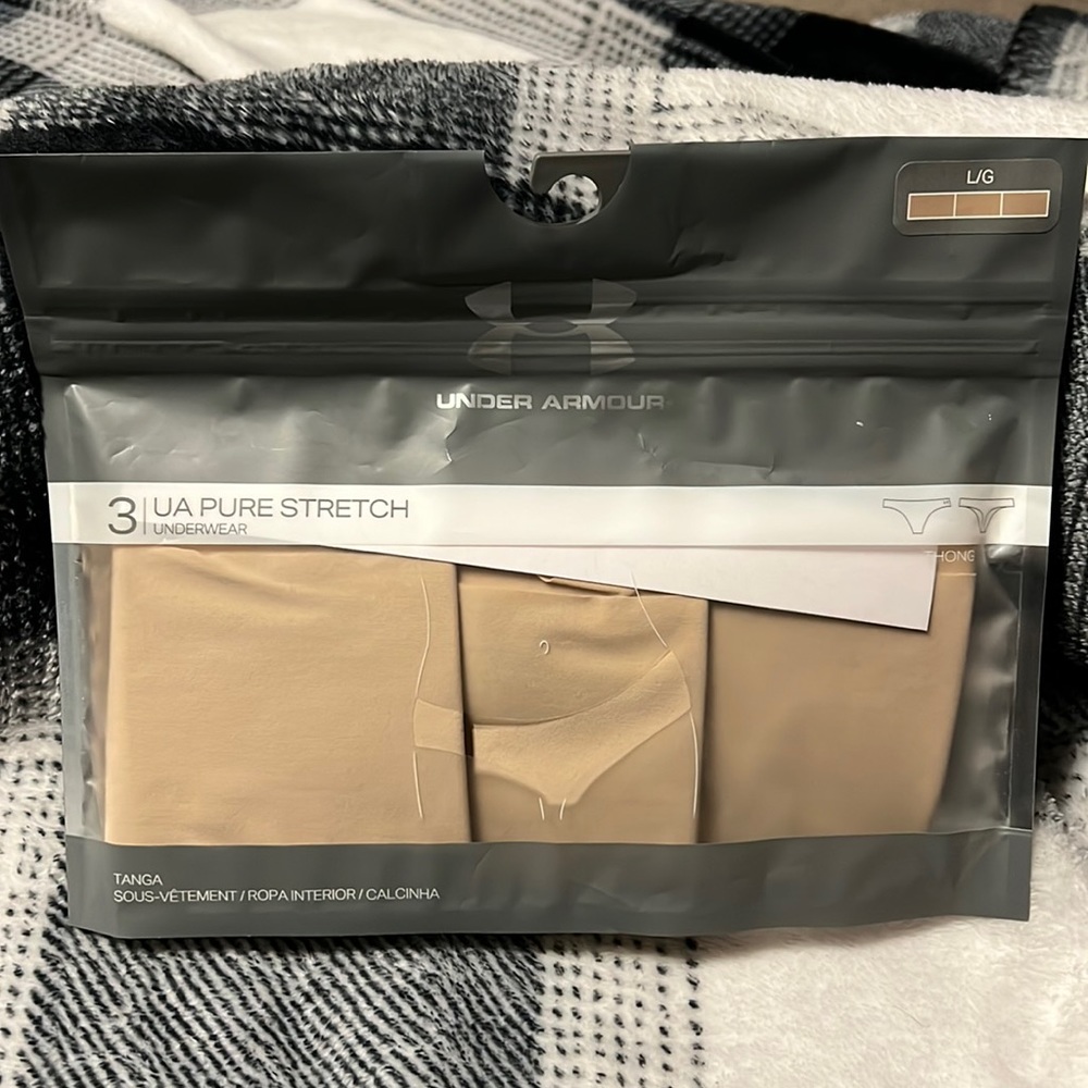 BRAND NEW Under Armour 3-pack thongs